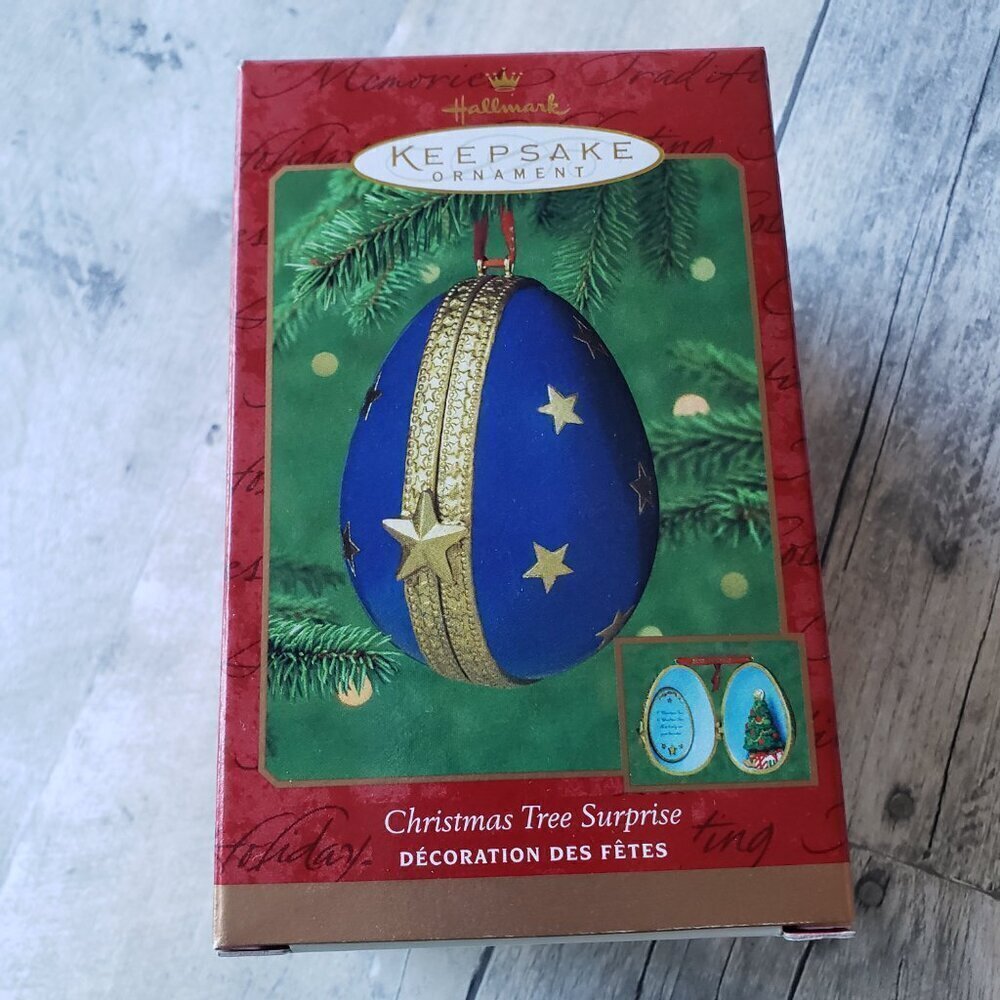 NWT - 2000 Christmas Tree Surprise - Hallmark Keepsake Ornament